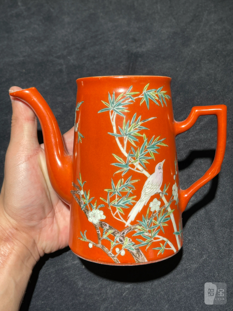 清咸丰 珊瑚红地粉彩花鸟纹执壶 - 图3